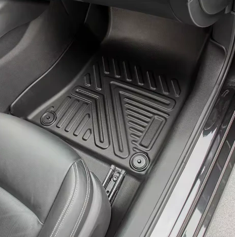 Tapete ProTekar instalado en un Volkswagen Jetta 2023